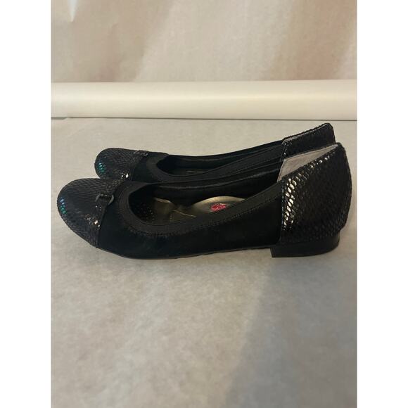 Ros Hommerson Rosita Black Leather with Snake print Ballet Flat Size 7.5 women - Picture 3 of 10